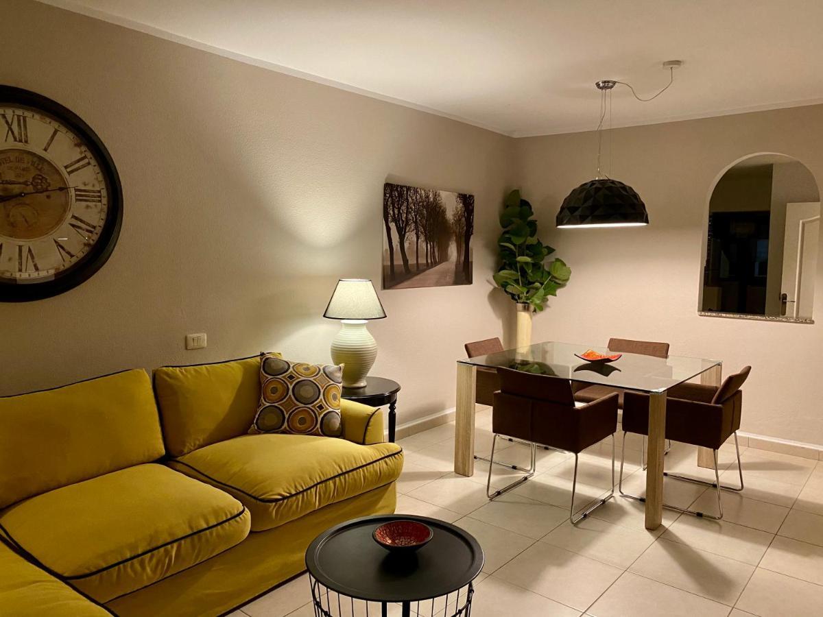 Juangy'S Apartments In Las Adelfas Golf Del Sur San Miguel de Abona Eksteriør bilde